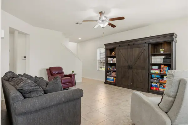 400 Circle WAY, Jarrell, TX 76537