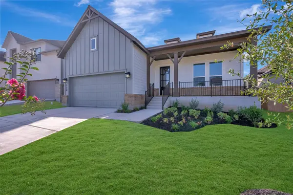 129 Pinyon Pine DR, Bastrop, TX 78602