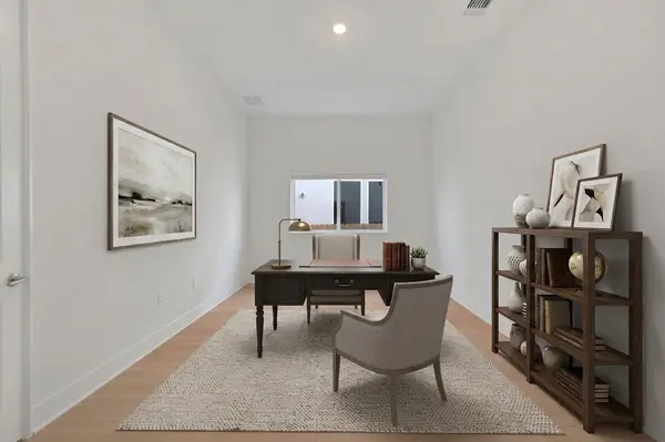 129 Pinyon Pine DR, Bastrop, TX 78602