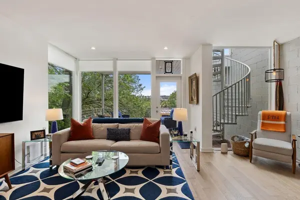 2016 Jesse E Segovia ST #A, Austin, TX 78702