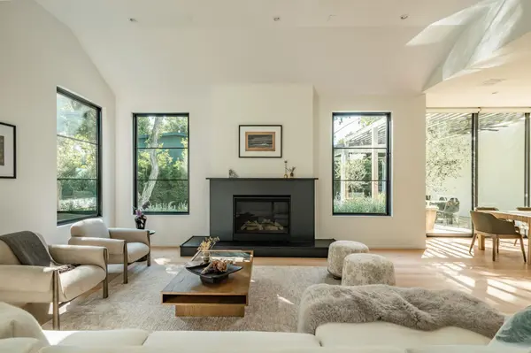 907 Karen, Austin, TX 78757