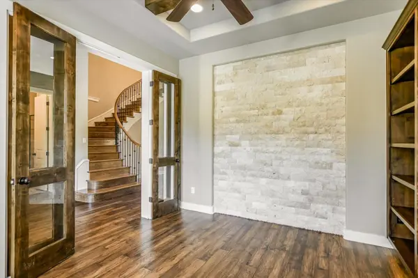 6005 Empresa DR, Austin, TX 78738
