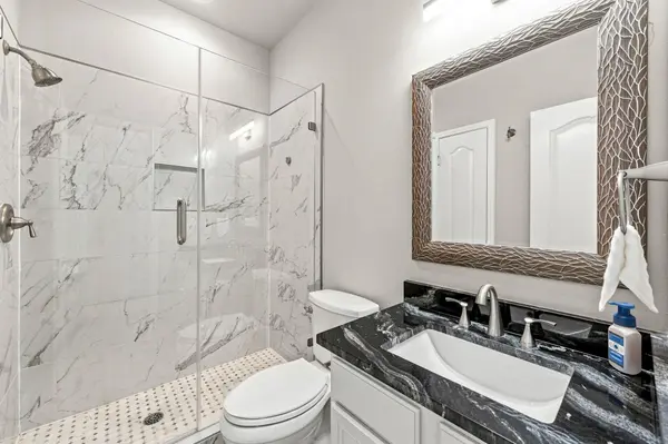 1600 Viki Lynn CT, Pflugerville, TX 78660