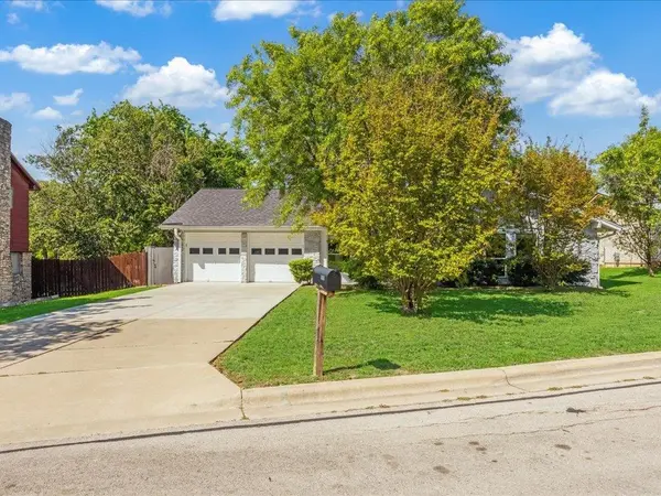 7302 Meadowood DR, Austin, TX 78723
