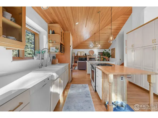 2025 Hermosa, Boulder, CO 80304