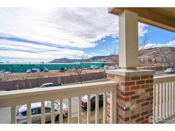 1045 Laramie #3-F, Boulder, CO 80304