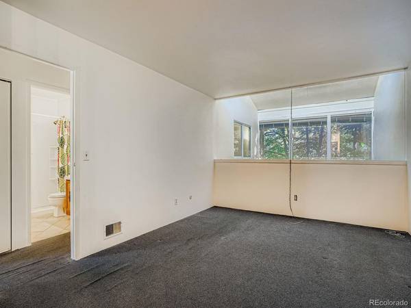 1050 S Monaco #88, Denver, CO 80224