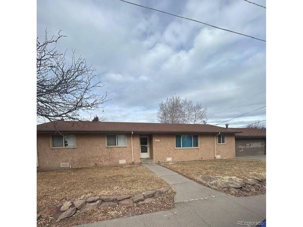 2209 Clark, Alamosa, CO 81101