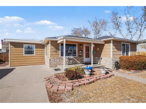 945 S Eliot, Denver, CO 80219