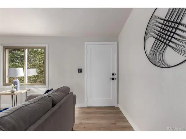 3245 S Bryant, Englewood, CO 80110