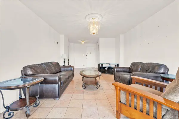 85-15 Main ST #5F, Jamaica, NY 11435