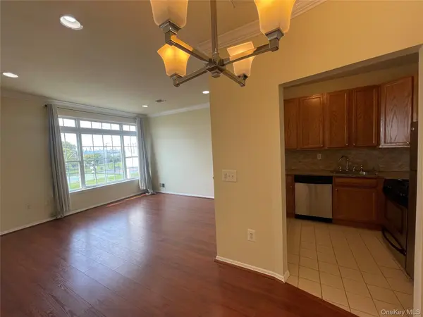 291 Surf DR #214B, Bronx, NY 10473