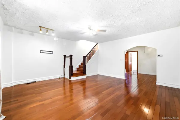 85-17 66th RD, Rego Park, NY 11374