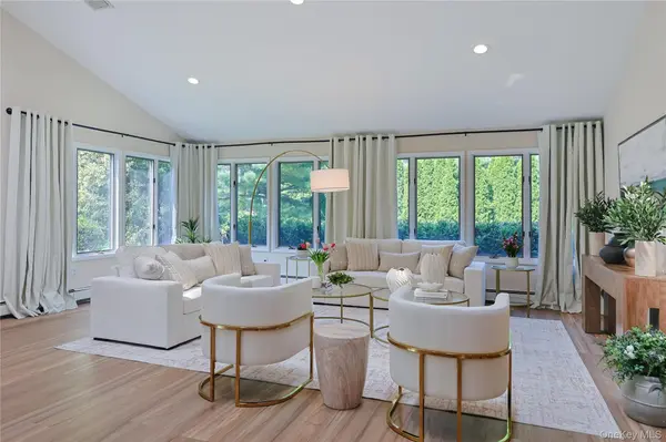 119 Harrow LN, Manhasset, NY 11030
