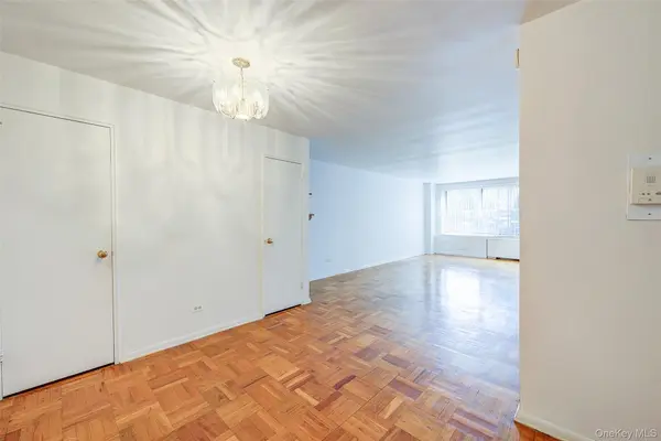211-65 23rd AVE #1K, Bayside, NY 11360