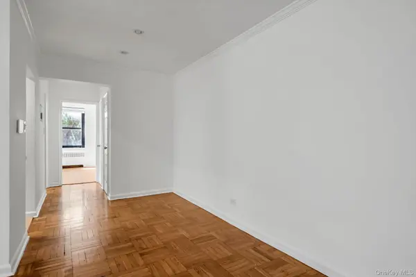 90-09 Northern Blvd #102, Jackson Heights, NY 11370