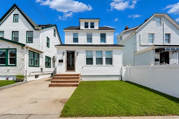 11425 210th ST, Cambria Heights, NY 11411
