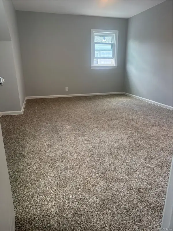 189 Nassau BLVD #2, West Hempstead, NY 11552