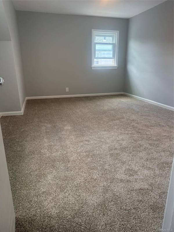 189 Nassau BLVD #2, West Hempstead, NY 11552