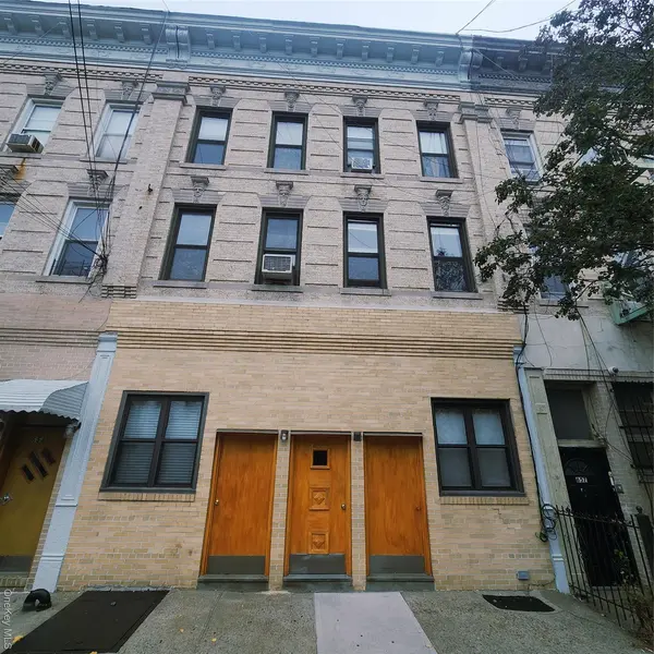655 Woodward AVE, Ridgewood, NY 11385