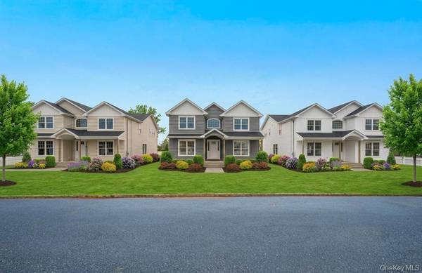 89 west AVE, Hicksville, NY 11801