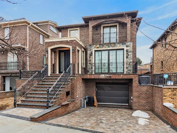 14-05 133RD PL, Flushing, NY 11356