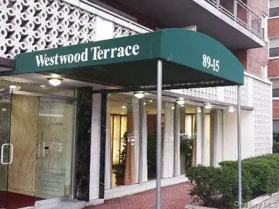 89-15 PARSONS BLVD #10E, Jamaica Hills, NY 11432