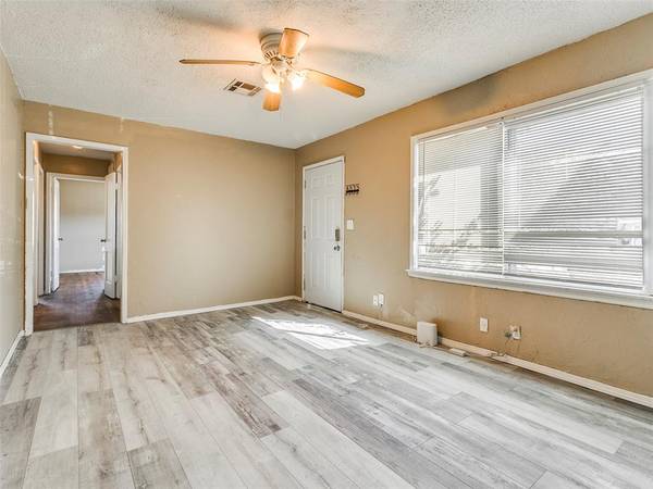 407 E Elm ST, Midwest City, OK 73110