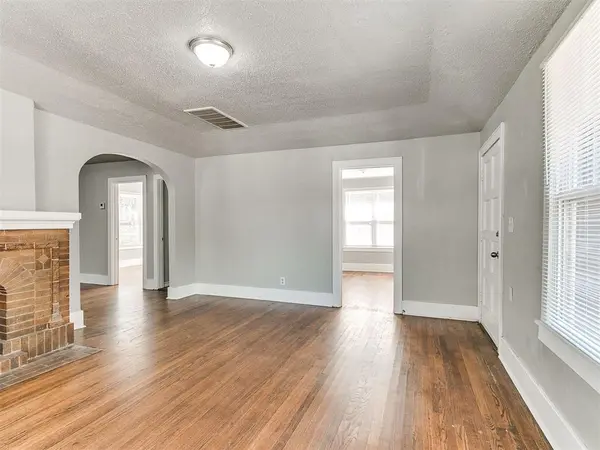 1527 NW 43rd ST, Oklahoma City, OK 73118
