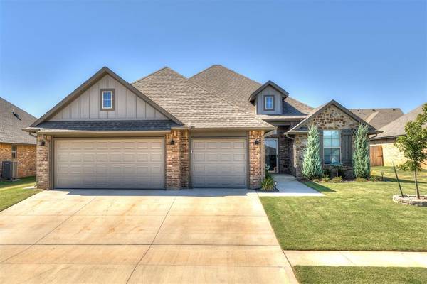 11604 NW 104th ST, Yukon, OK 73099