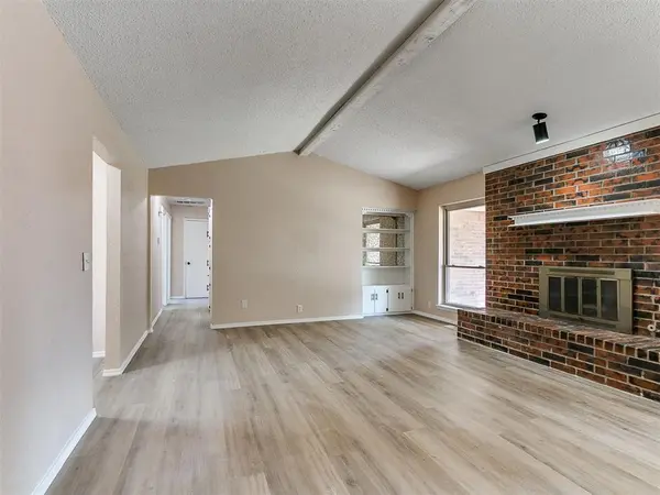 1016 S Neptune RD, Edmond, OK 73003