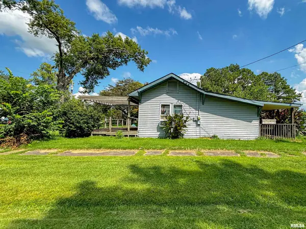 312 WASHINGTON ST, Dowell, IL 62927