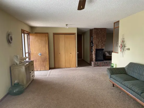 324 S Market St, Caldwell, KS 67022