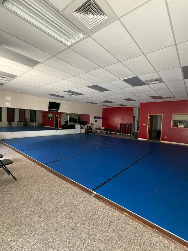 209 N Washington, Wellington, KS 67152
