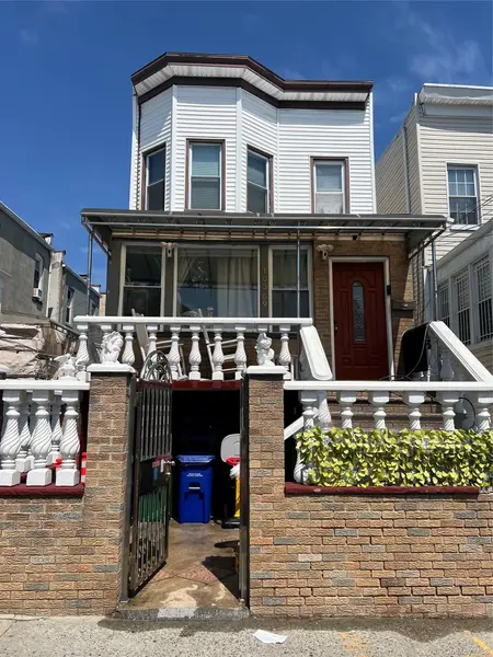 10309 32nd AVE, East Elmhurst, NY 11369