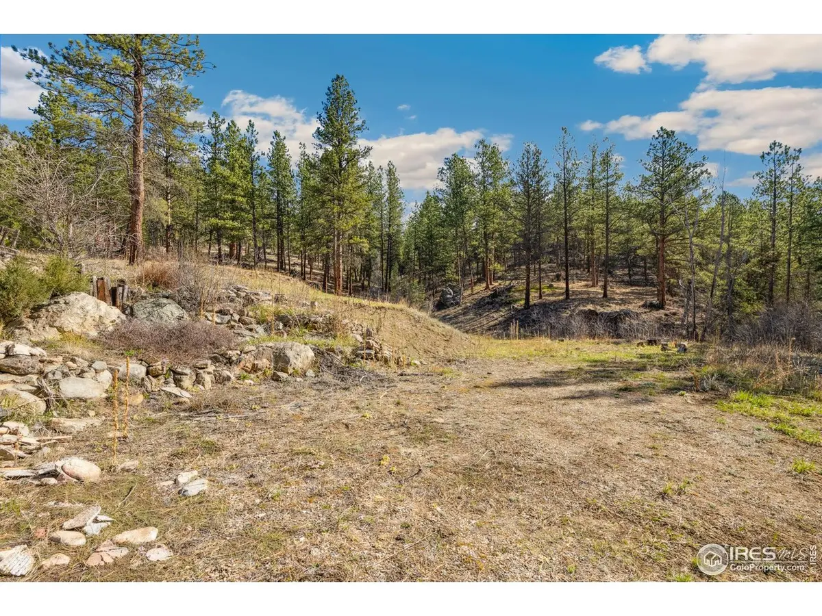 755 Fox Creek, Glen Haven, CO 80532