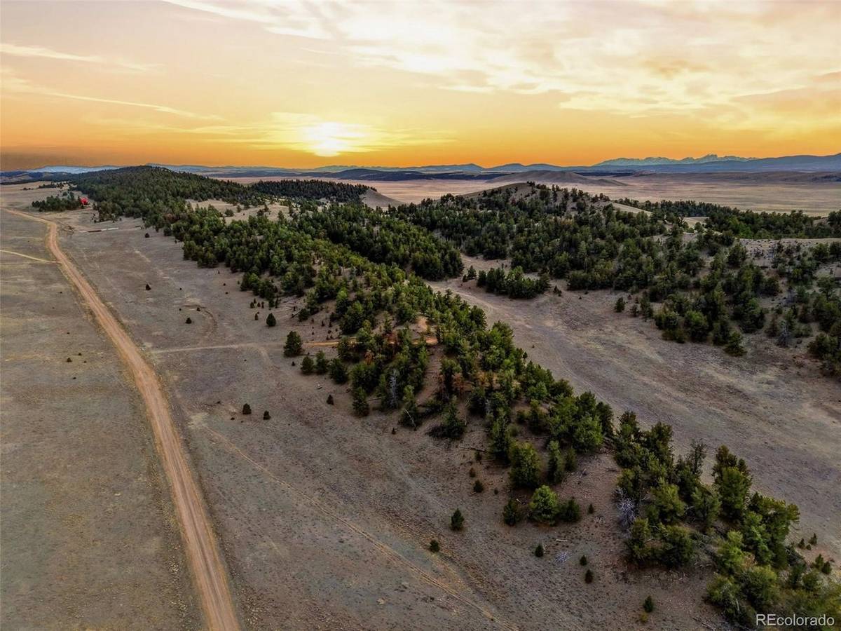 585 Vaquero, Como, CO 80432