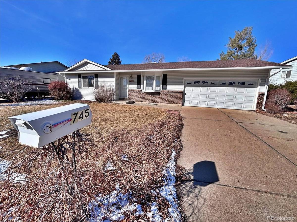 745 Mobile, Aurora, CO 80011