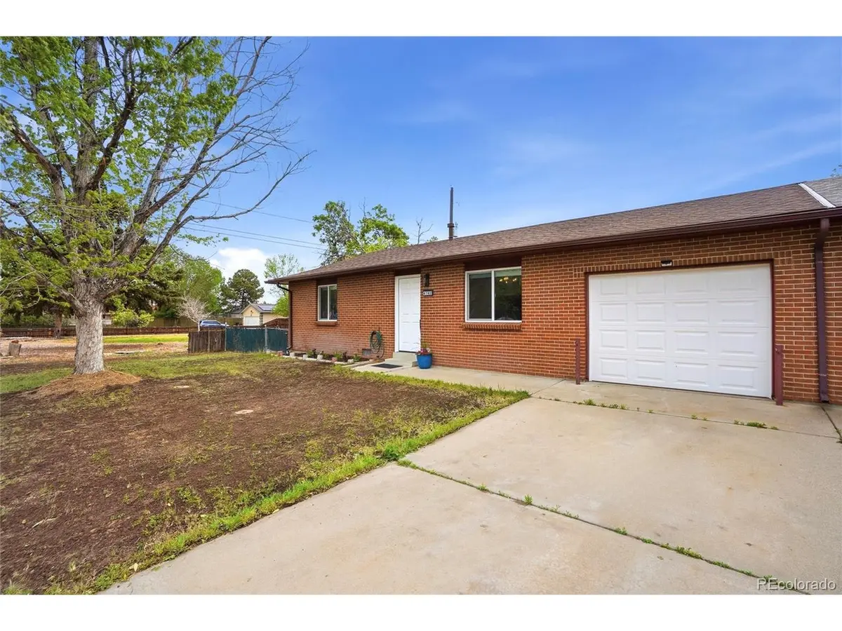 6792 Pontiac, Commerce City, CO 80022