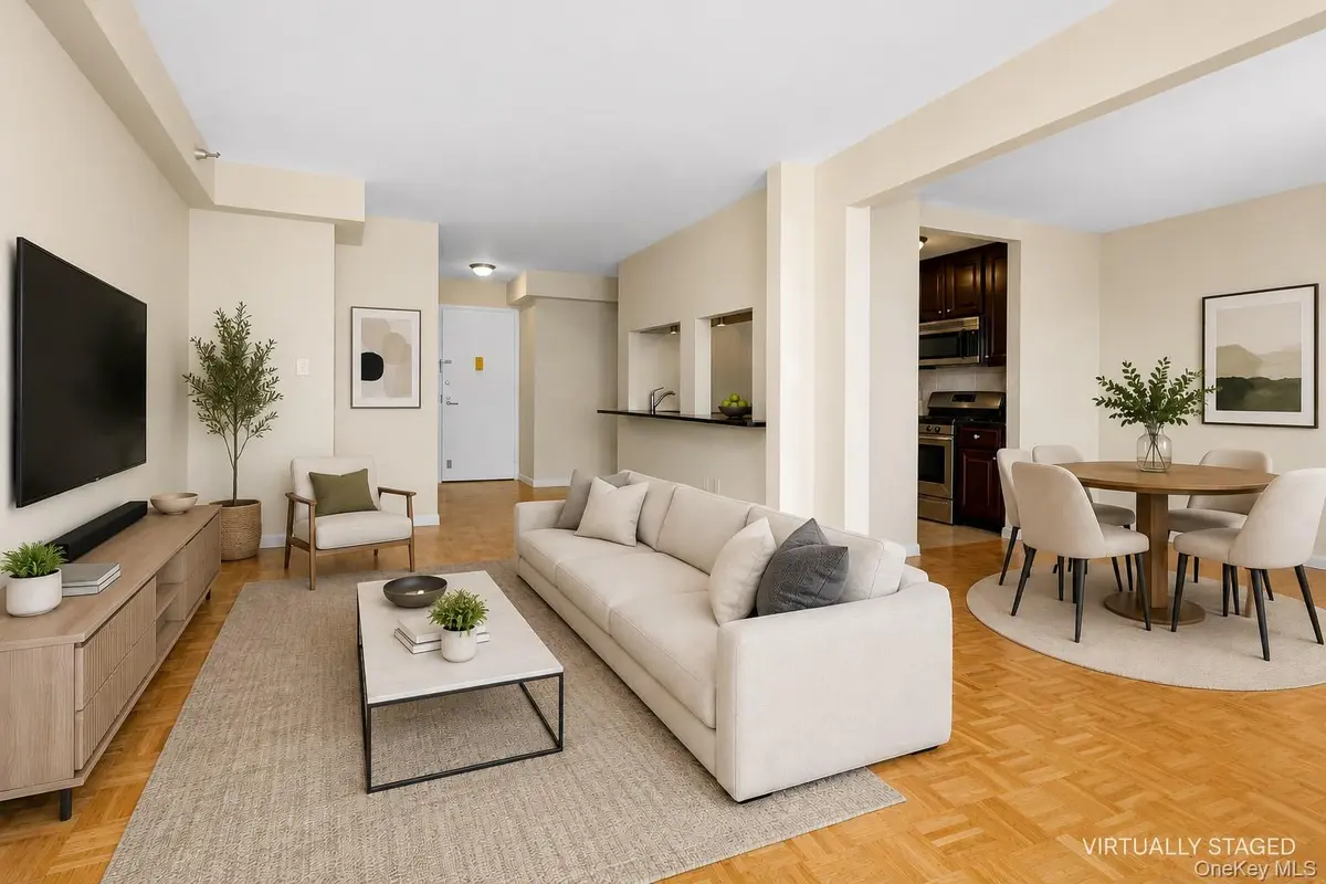 4-74 48Th AVE #15C, Long Island City, NY 11109