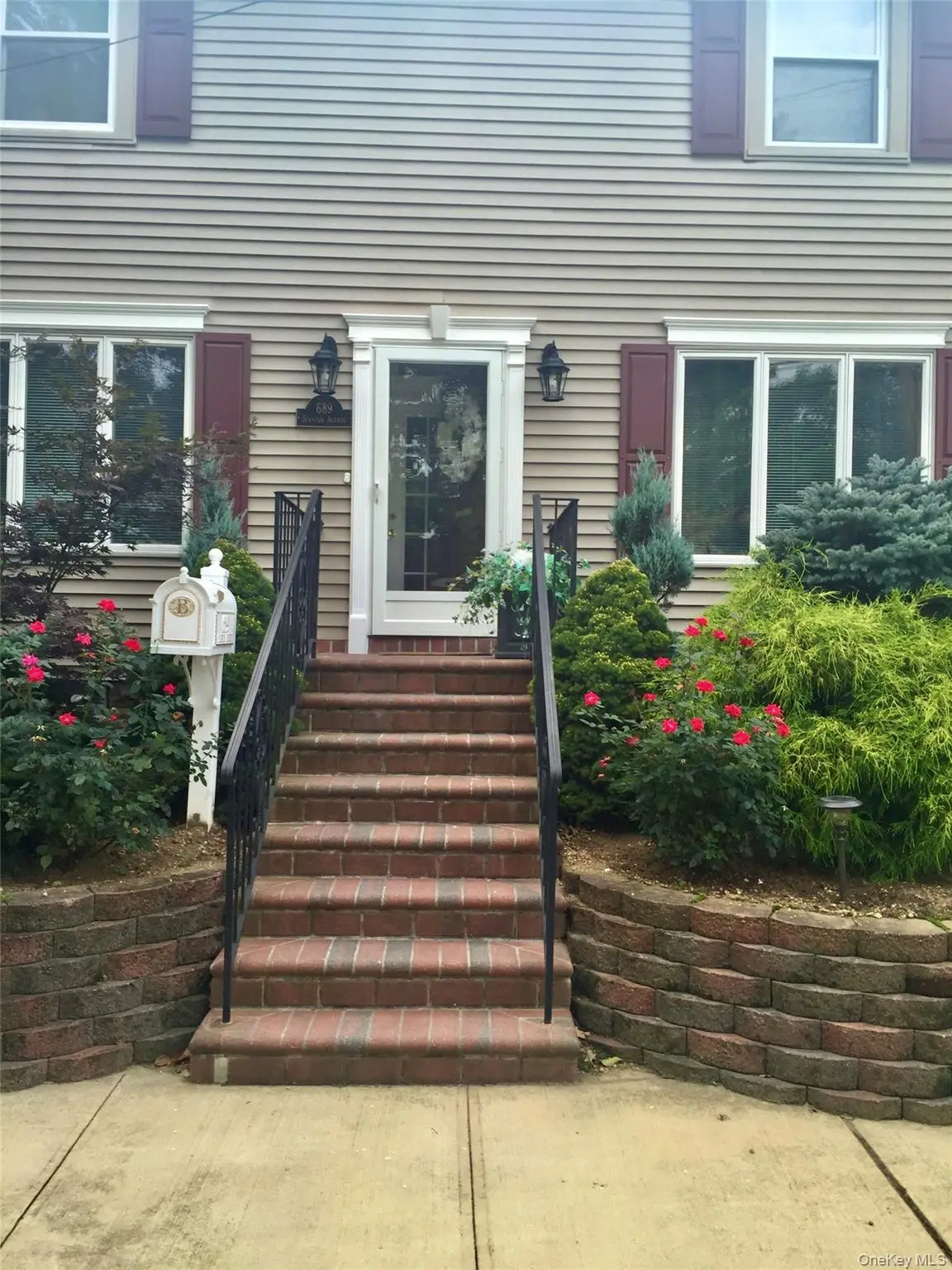 689 Stanton AVE, North Baldwin, NY 11510
