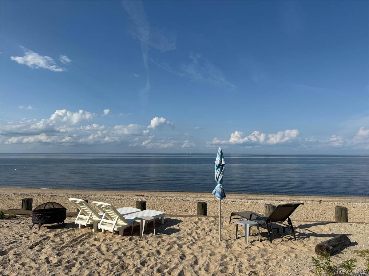 112 Asharoken AVE, Northport, NY 11768