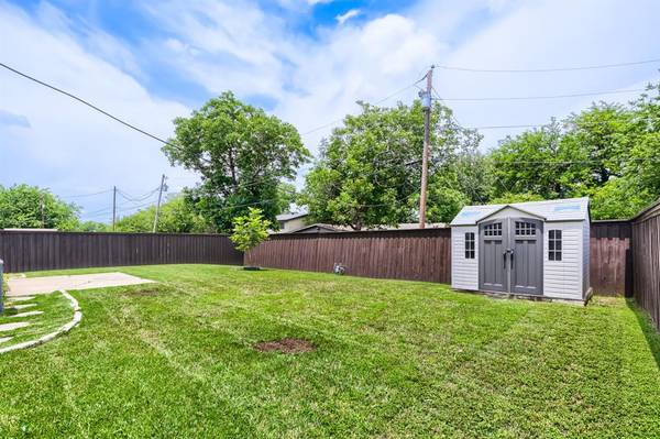2307 Fyke Road, Carrollton, TX 75006