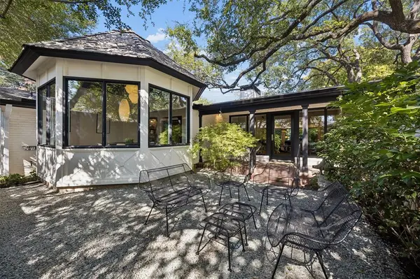 5343 Southern Avenue, Dallas, TX 75209