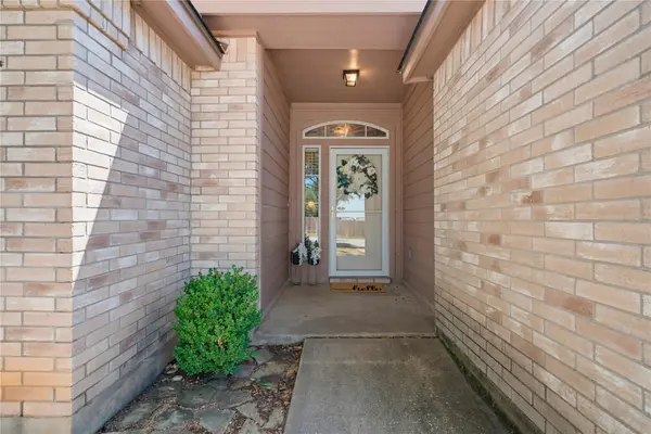 3549 Rock Shelf LN, Round Rock, TX 78681