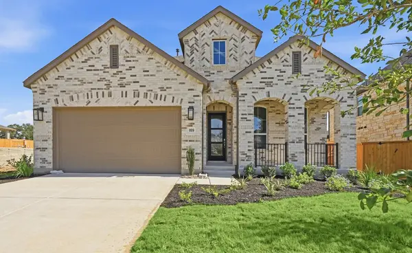 809 Jackson River LOOP, Kyle, TX 78640