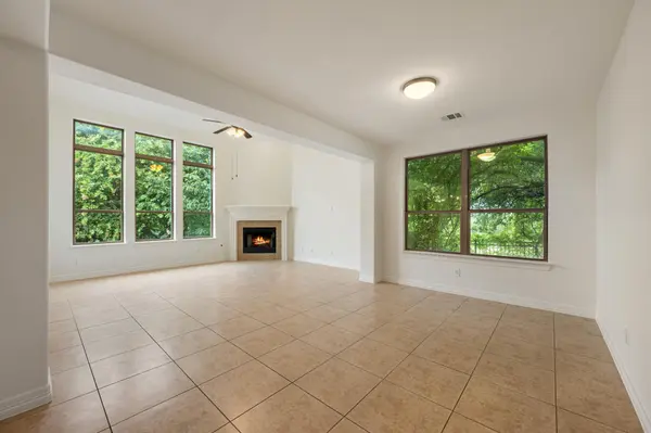 2201 Quarry LOOP, Leander, TX 78641