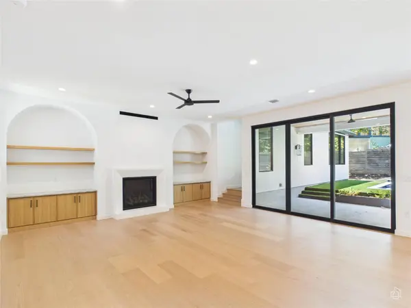 1709 Valeria ST, Austin, TX 78704