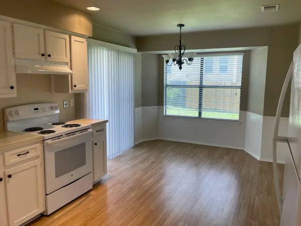 206 E Walter ST #A, Pflugerville, TX 78660