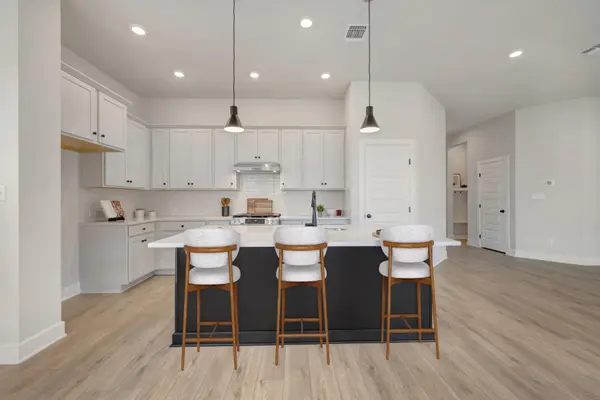 311 Flowering Senna DR, Buda, TX 78610